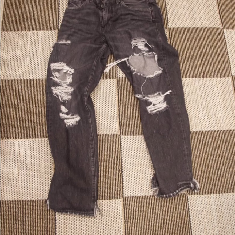 30 waist Levi's Distressed Straight Leg Jeans